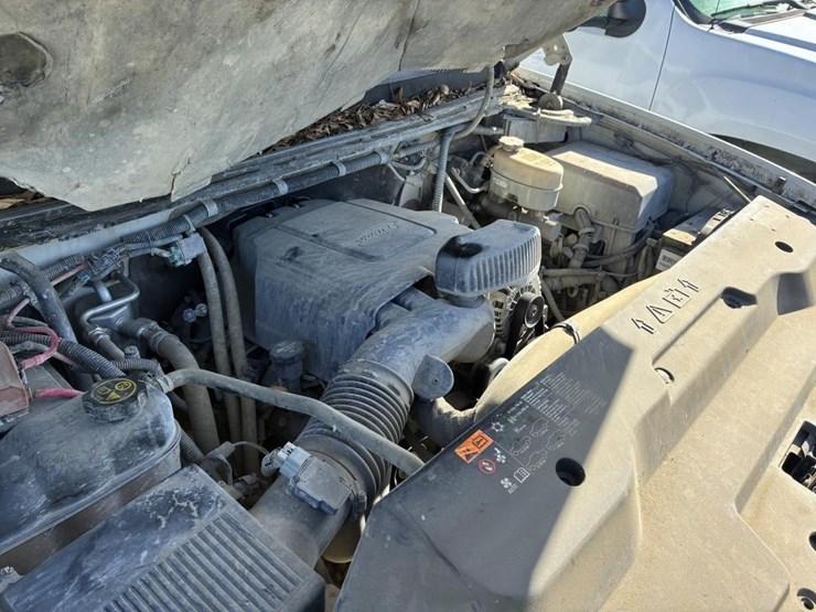 2012-gmc-sierra-2500-image-8