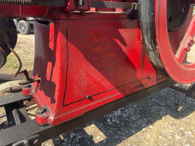 economy-7-horse-hit-and-miss-engine,-cart,-and-original-base-image-35