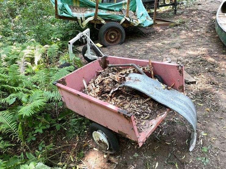 #7005-•-(2)-trailers-and-misc.-scrap-image-3