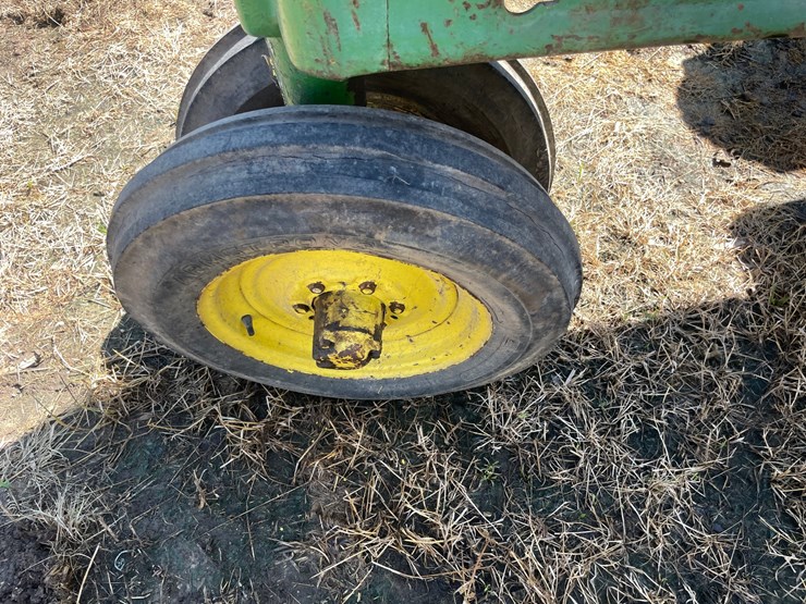 1952-john-deere-a-image-15