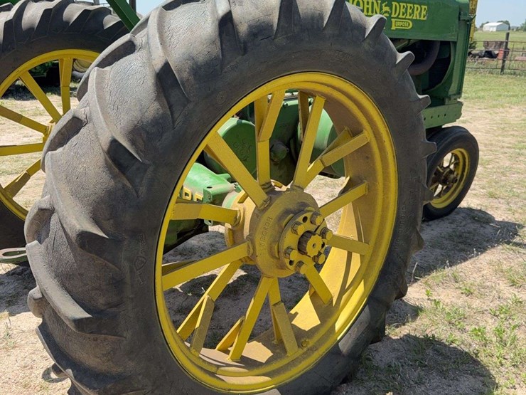 john-deere-model-a-image-21