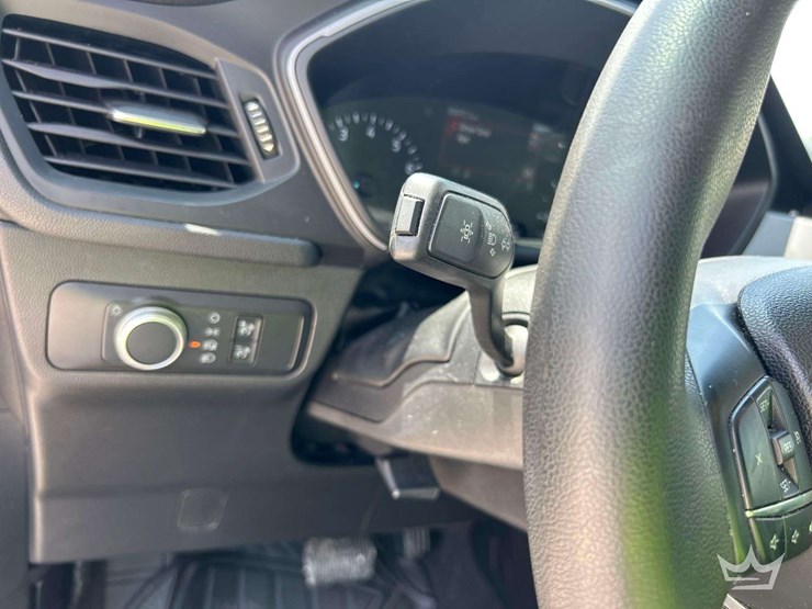 2020-ford-escape-image-15