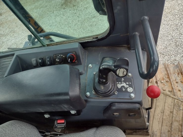 deere-550k-lgp-image-10
