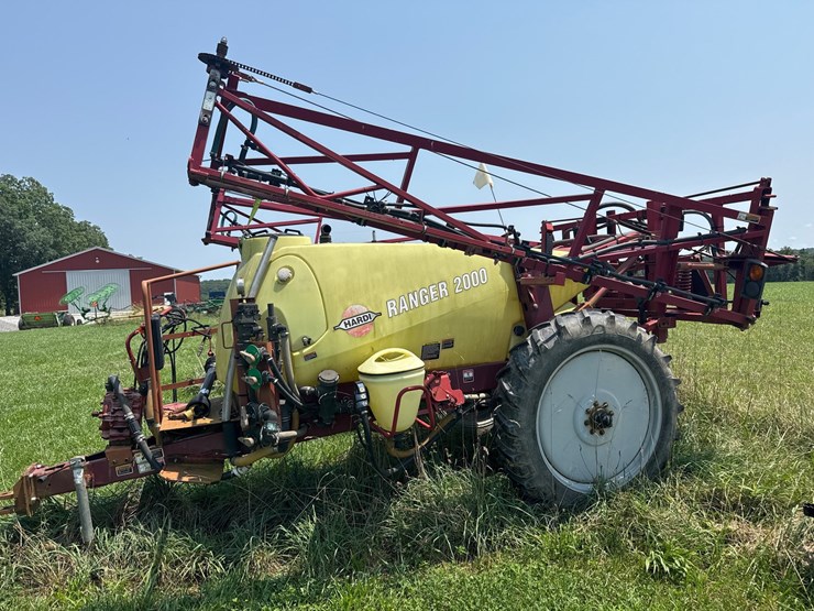 2000-hardi-ranger-2000-image-3