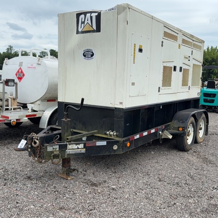 #2099 • CAT X0200-2 TOWABLE GENERATOR