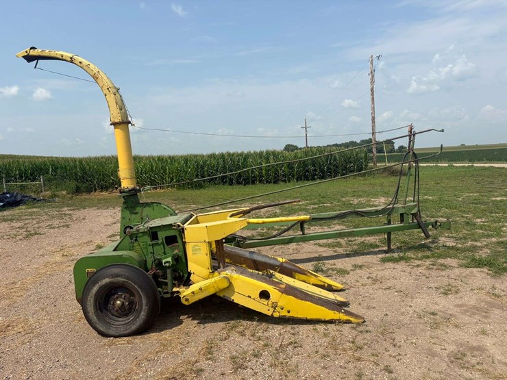 john-deere-3800-image-2