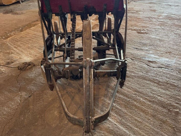 very-nice-original-van-brunt-model-v-grain-drill-image-5
