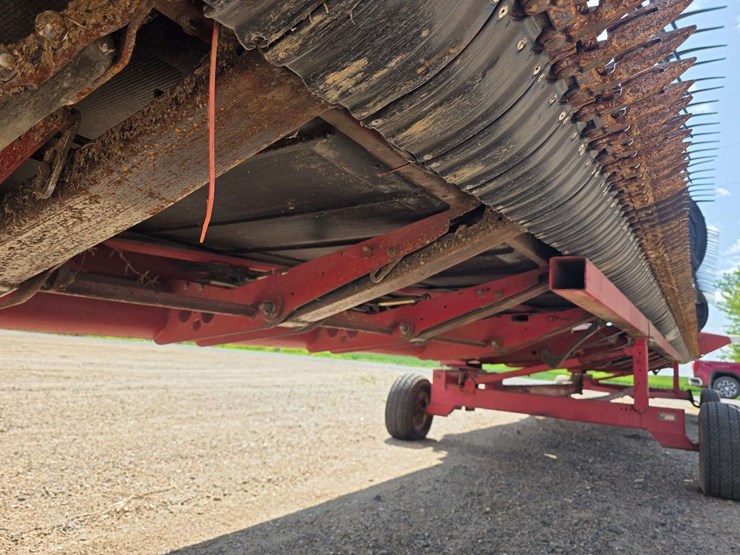2014-case-ih-3162-image-28