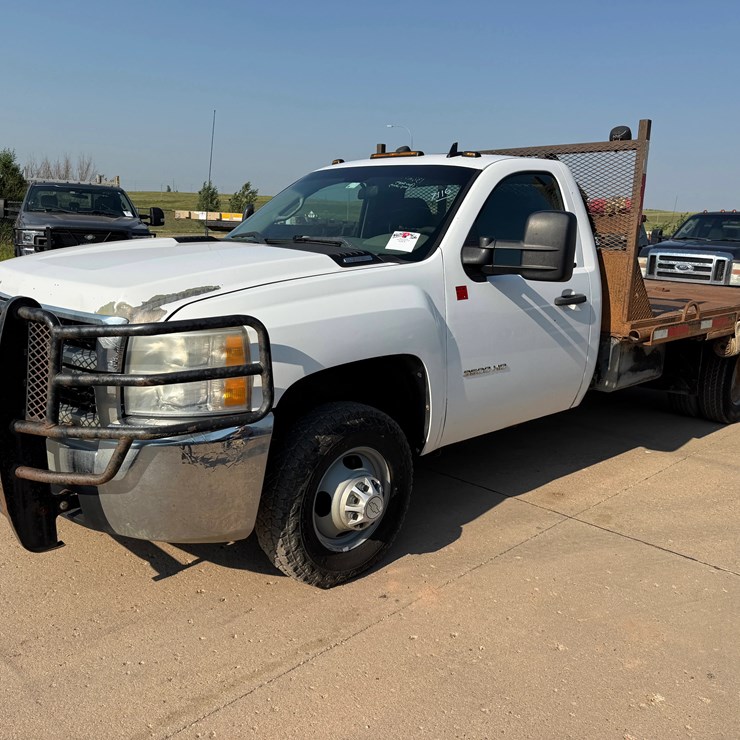 2010 CHEVROLET SILVERADO 3500HD