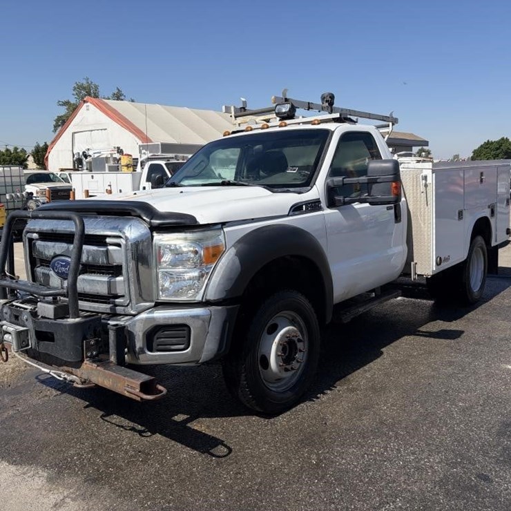 2012 FORD F450