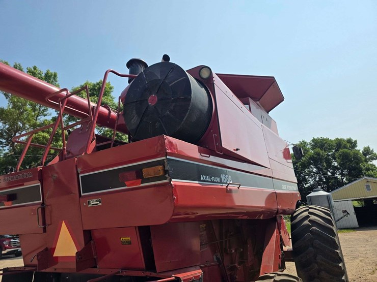 1994-case-ih-1688-image-45