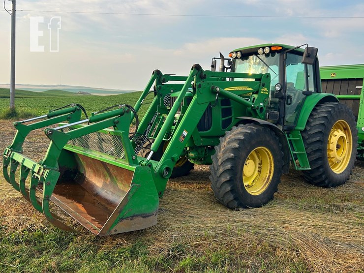 2008-john-deere-7230-premium-image-1
