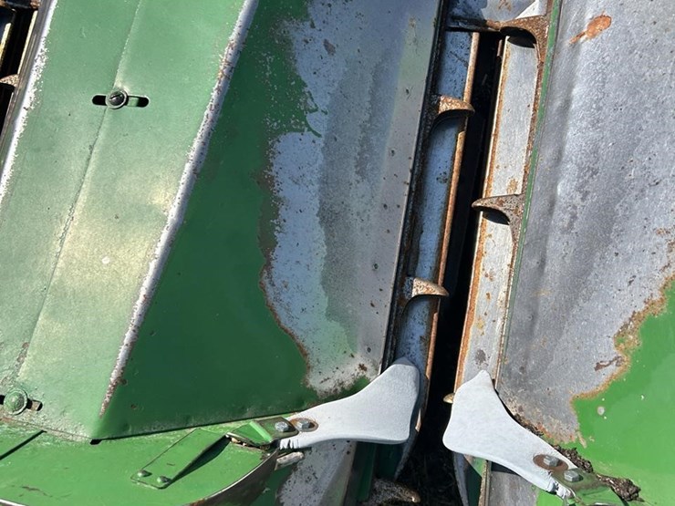 john-deere-843-image-10