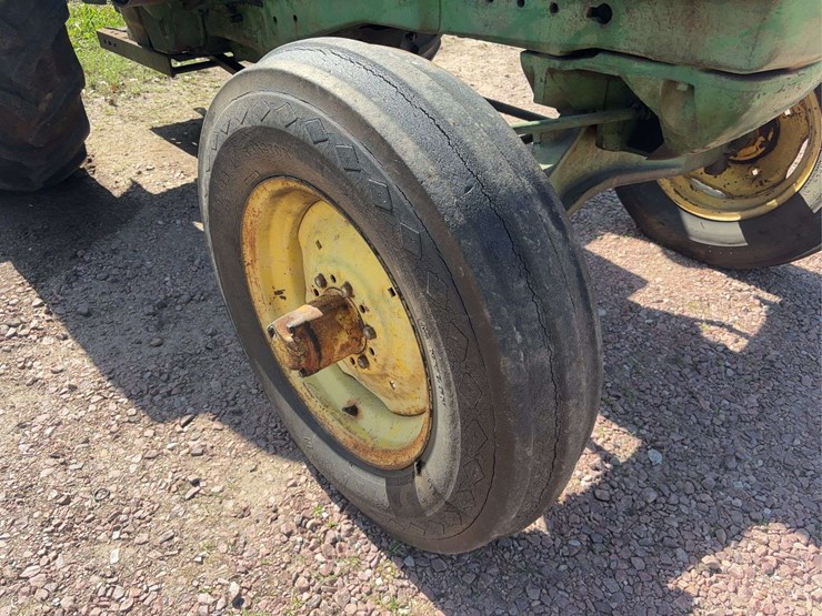 john-deere-70-image-106