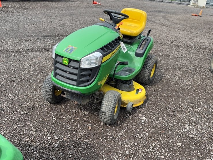 john-deere-d105-image-1