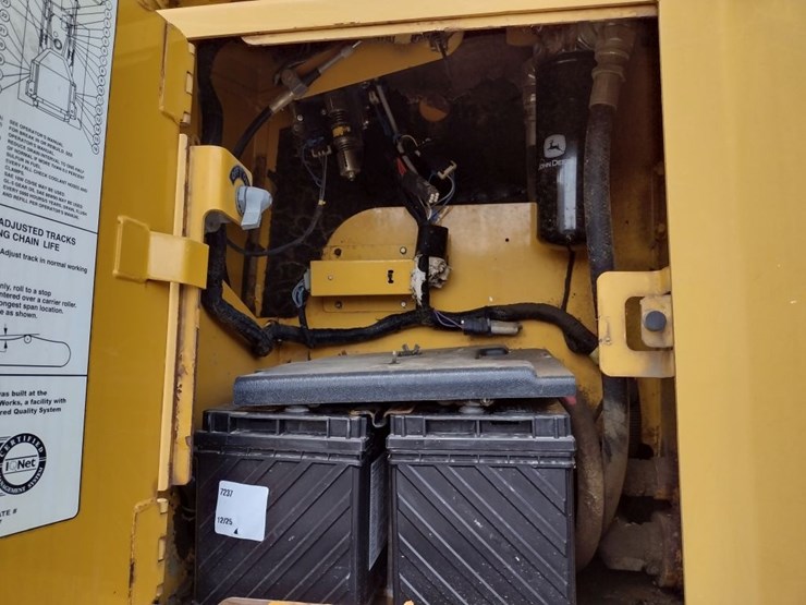 deere-700h-lt-image-20