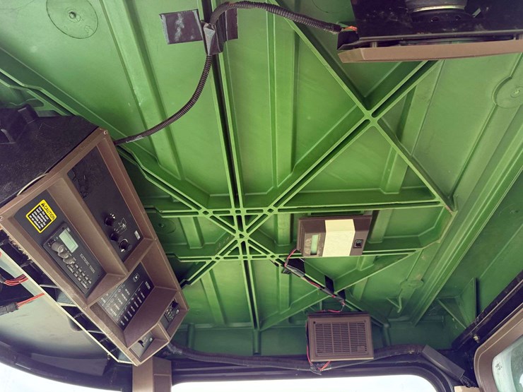 1997-john-deere-9600-image-65