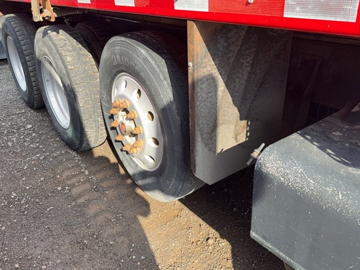 2016-kenworth-t880-image-6