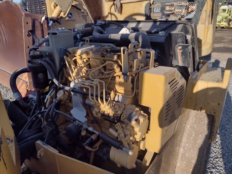 caterpillar-cb34xw-image-29