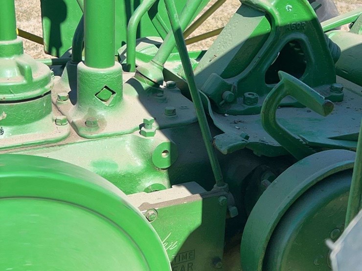 john-deere-model-b-image-53