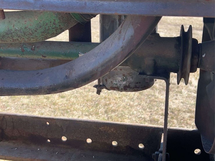 john-deere-model-b-image-19