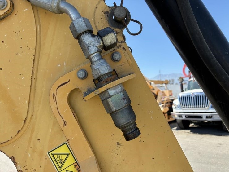 2008-caterpillar-430e-image-14