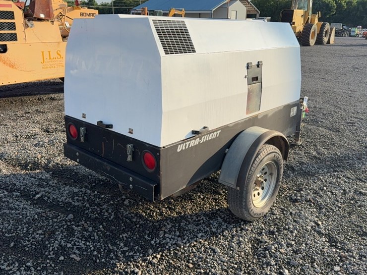 #2096-•-rotair-towable-air-compressor-image-4
