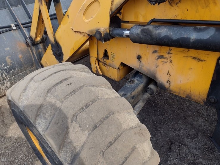 jcb-3cx14-image-18