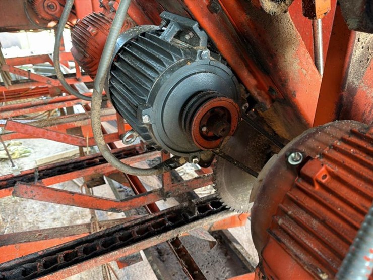#128-•-8-head-trim-saw-image-10