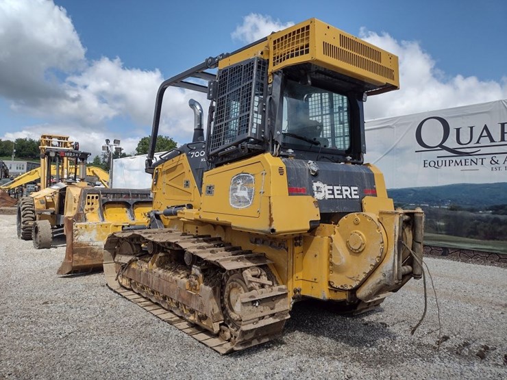 deere-700l-image-41