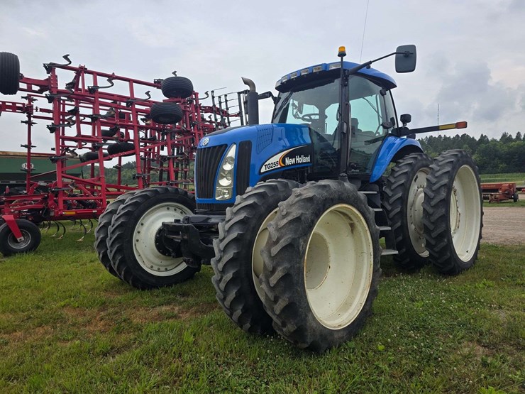 2006-new-holland-tg255-image-3