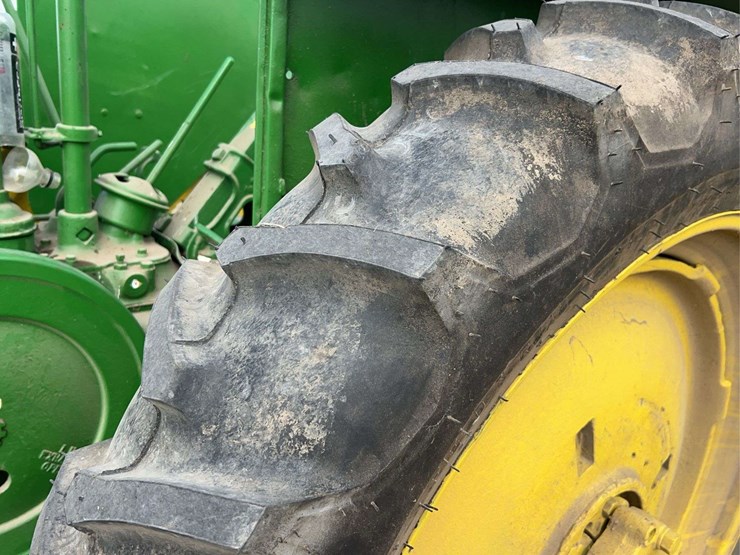 john-deere-model-b-image-50