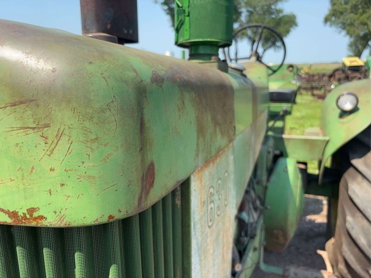 john-deere-630-image-17