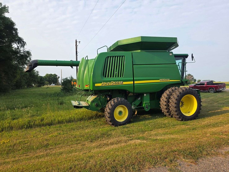 2003-john-deere-9650-sts-image-14