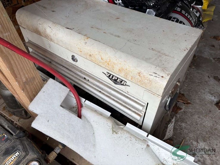 viper-tool-chest-and-contents-image-2