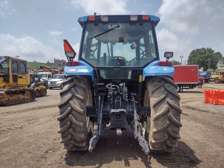 new-holland-ts100-image-4