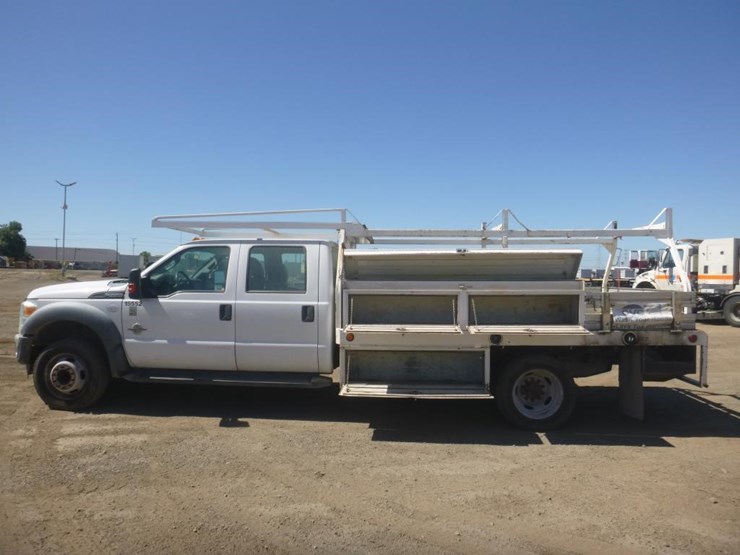 2015-ford-f550-image-5