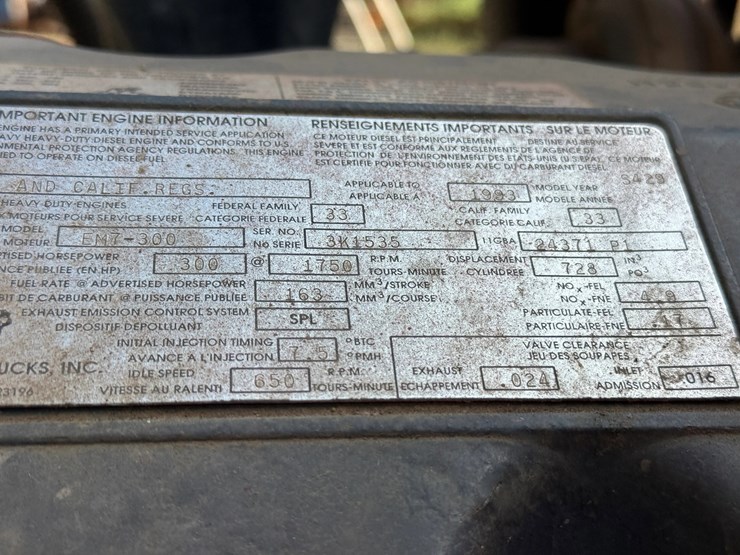 1993-mack-rd690s-image-21