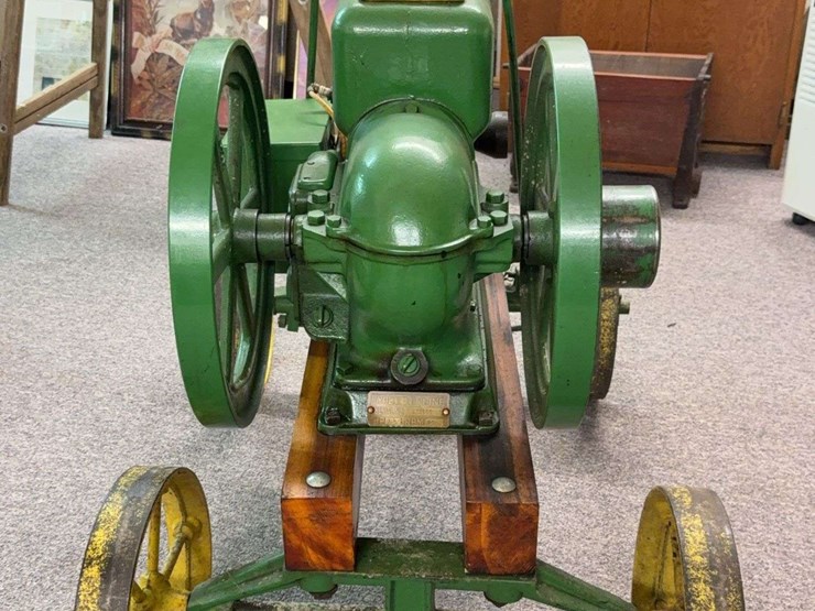 john-deere-112-image-7