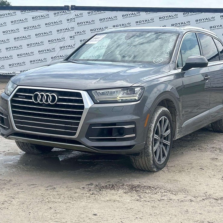 2017 AUDI Q7