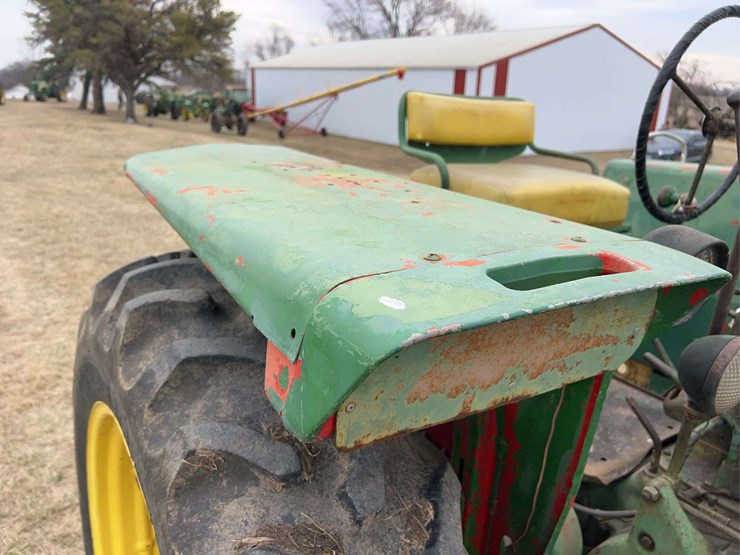 john-deere-70-image-32
