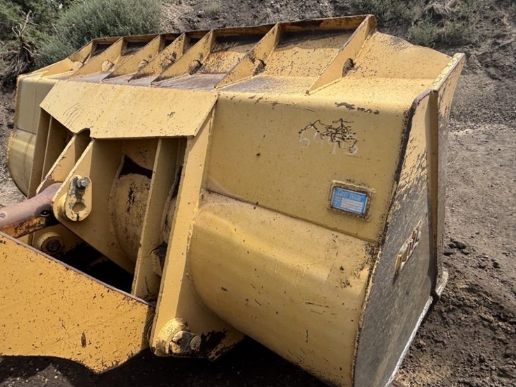1995-deere-644g-image-13