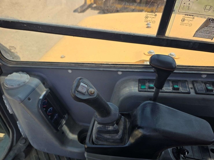 2007-volvo-ecr88-image-59