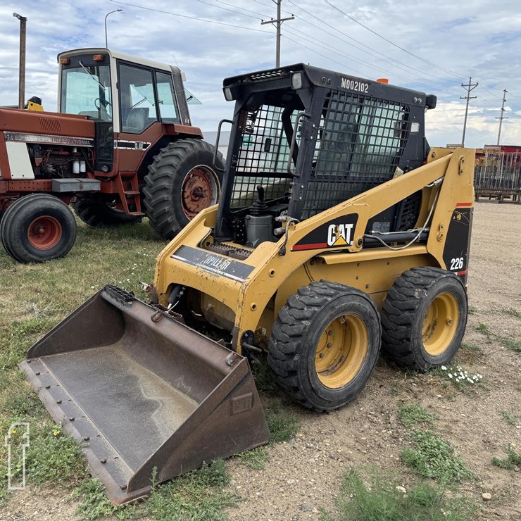 2003 CATERPILLAR 226