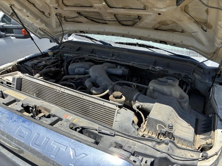 2012-ford-f450-image-8