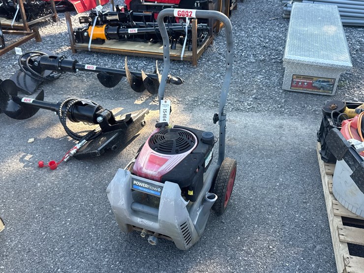 #6092-•-troy-built-pressure-washer-image-1