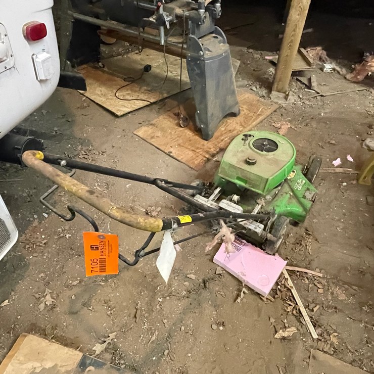 #7105 • Lawn Boy Push Mower