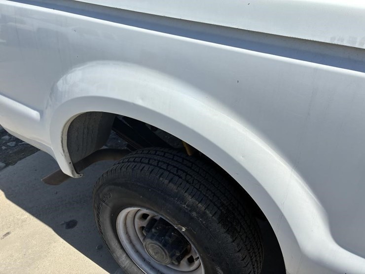 2001-ford-f250-image-7