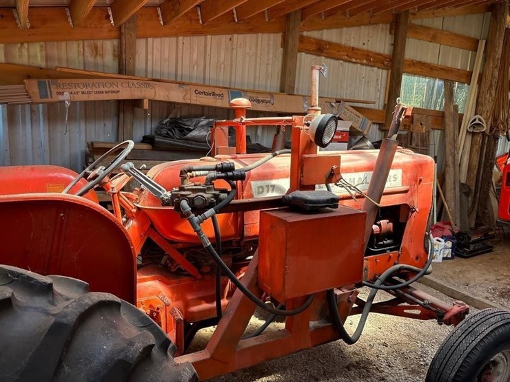 allis-chalmers-d17-gas-tractor-image-8
