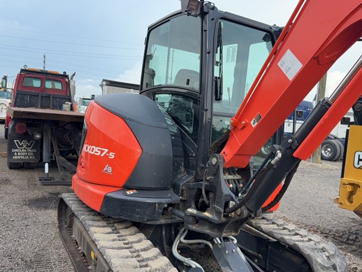 2024-kubota-kx057-5-image-7